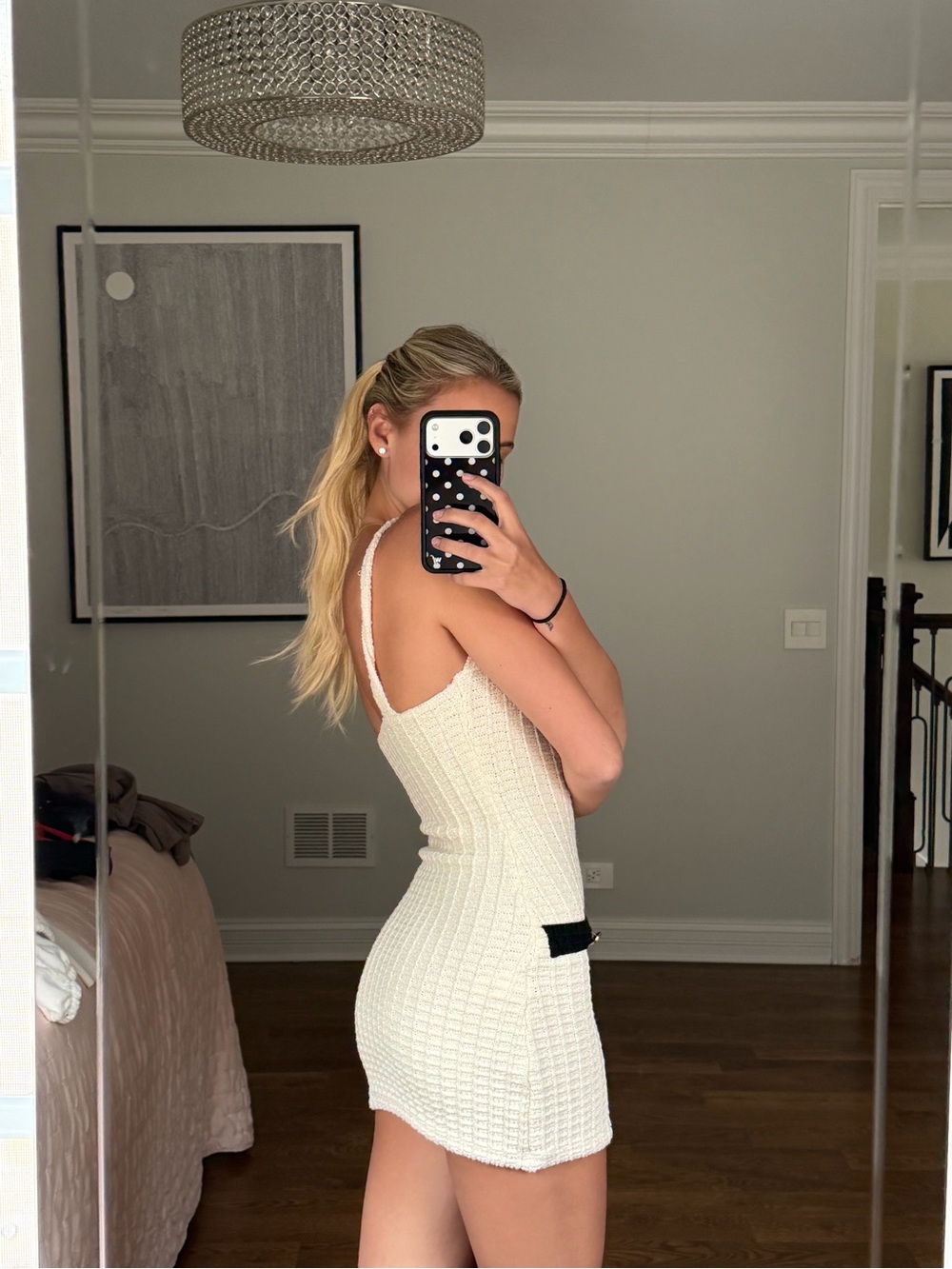 Zara Cream Knit Mini Dress with Black Pocket Trim - Picture 2 of 2